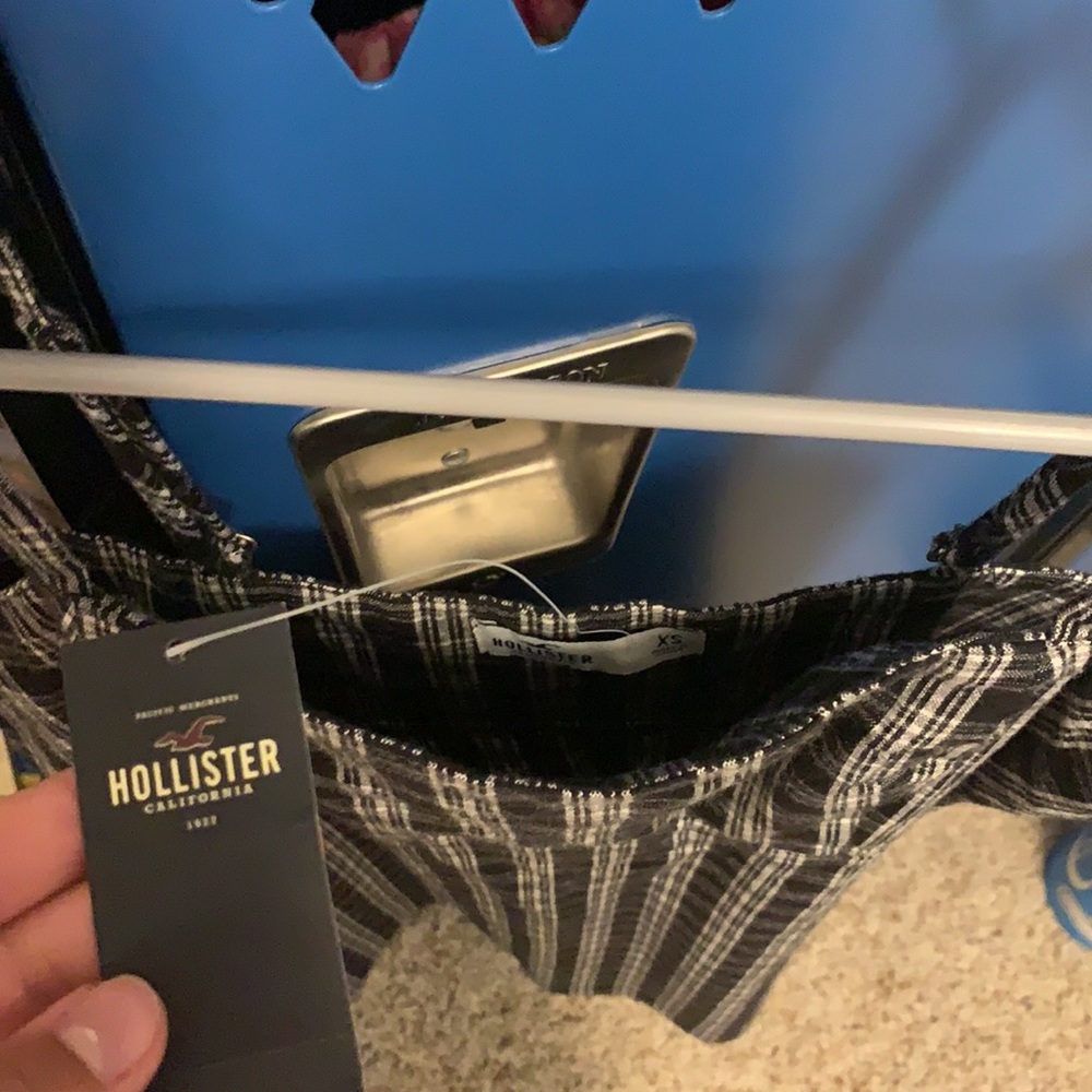 NWT Hollister Striped Dress - Picture 2 of 3